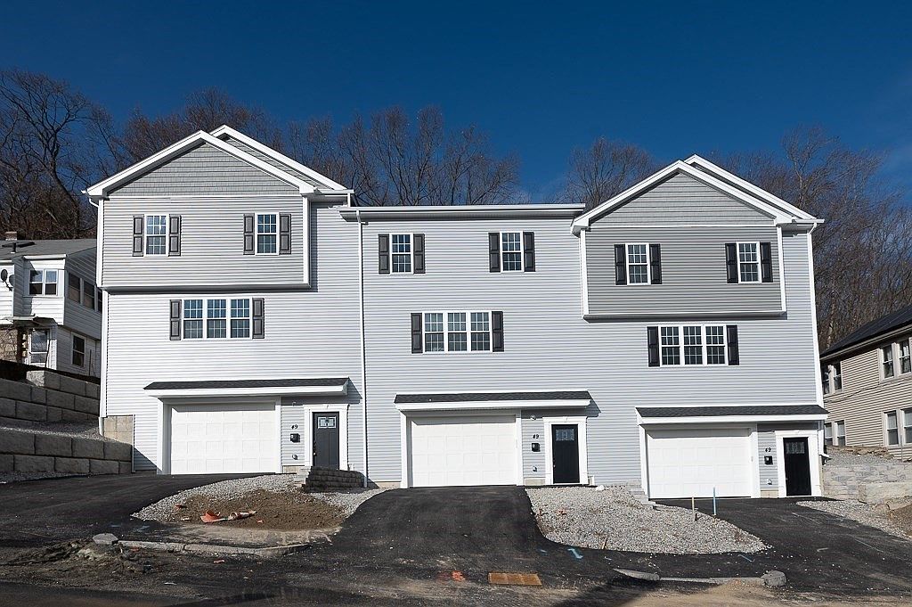 4949B Chilmark St, Worcester, MA 01604 Zillow