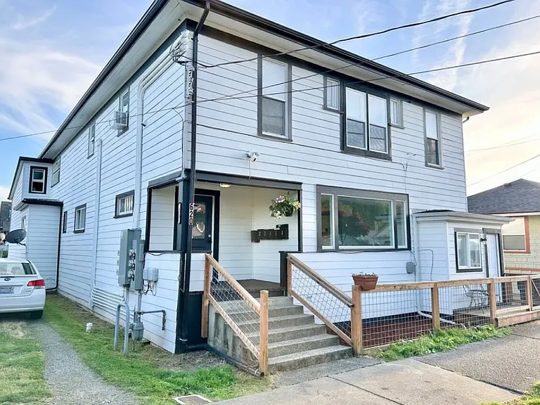 620 Eklund Ave #5 — Photo 1