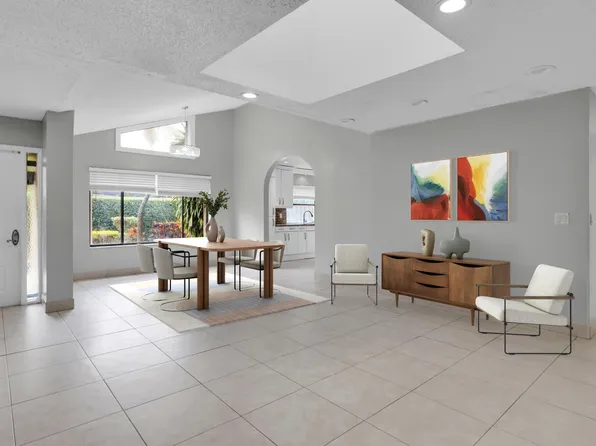 7659 Sierra Terrace W, Boca Raton, FL 33433