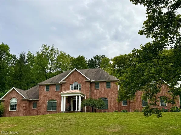 894 Park Blvd W, East Liverpool, OH 43920