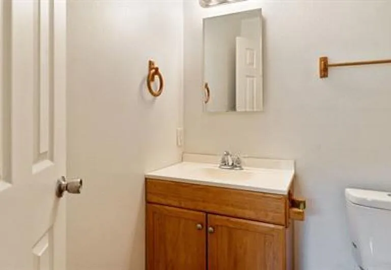 720 Pritchett Ln #13 — Photo 2