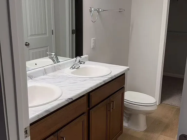207 Chime Creek Dr — Photo 14