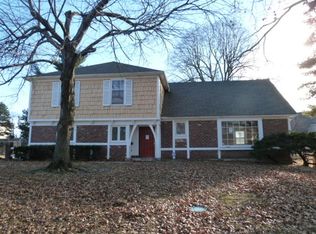 707 W 114th Ter, Kansas City, MO 64114