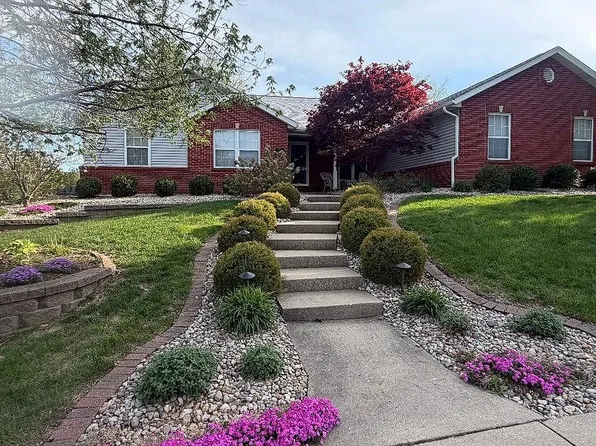 117 Greentree Ct, O Fallon, IL 62269