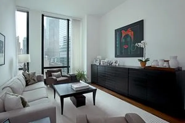 Rented by Douglas Elliman | media 17