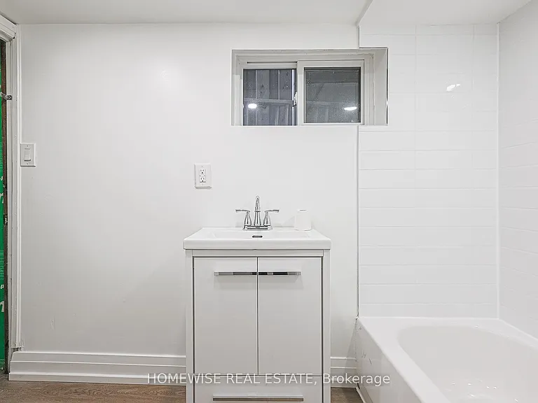 81 Shields Ave #LOWER — Photo 7