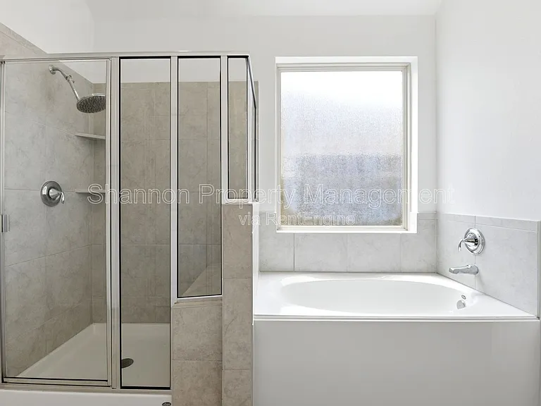 1618 Rosedale Dr — Photo 21
