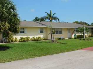 1879 Arabian Rd W, Lake Clarke Shores, FL 33406