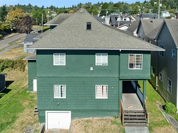 220 W 4th Street, Aberdeen, WA 98520