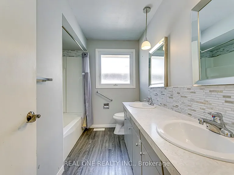 604 Bridle Wood — Photo 23