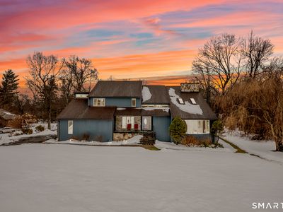 10 Canterbury Way, North Haven, CT, 06473