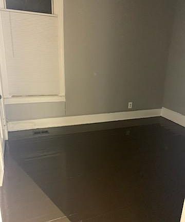 3rd image of 527 N 27th St