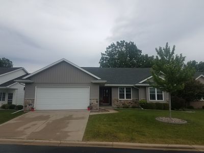 1481 Westcreek Ln UNIT 27, Neenah, WI, 54956