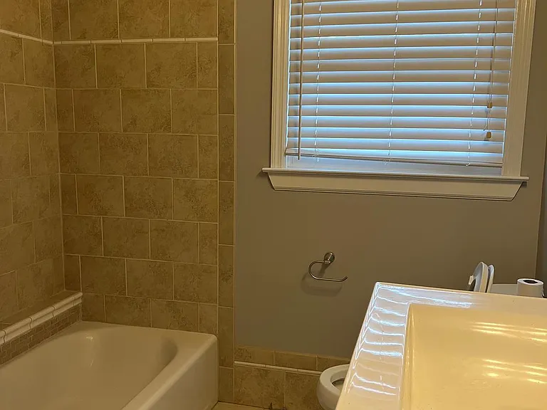 502 Glider Ave — Photo 12