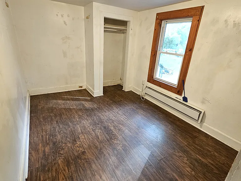 1211 River Rd #1 — Photo 3
