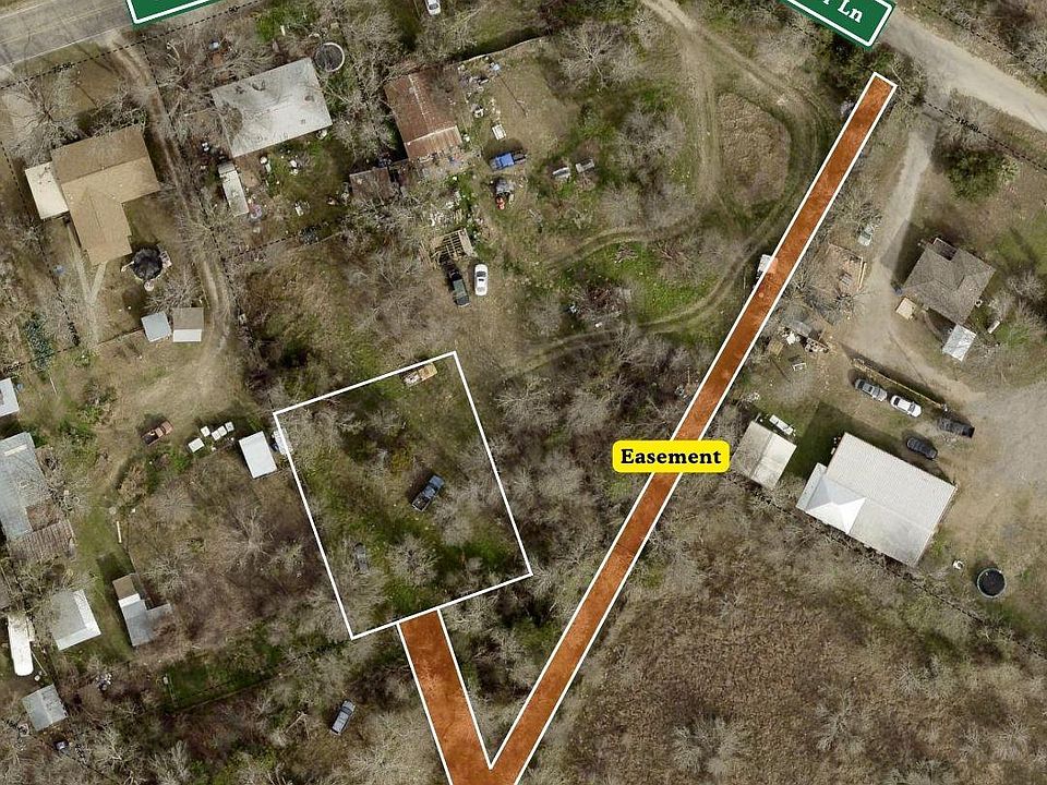 1st image of 713 E 2nd St