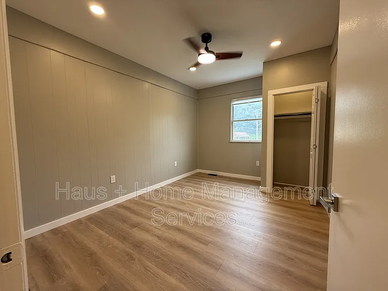 403 Wall Ave #1 — Photo 13
