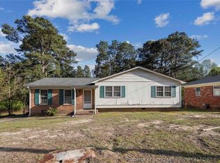 2641 Dumbarton Rd, Fayetteville, NC 28306