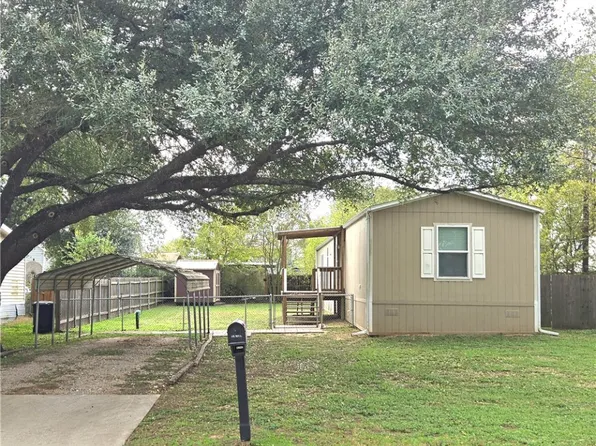 304 S Moore St, Caldwell, TX 77836