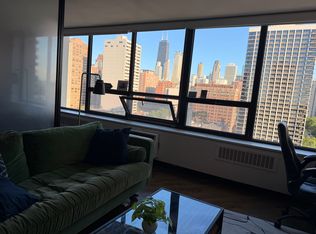 70 W Burton Pl APT 1406, Chicago, IL 60610