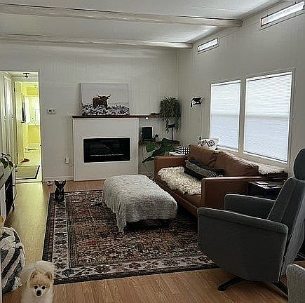4th image of 176 Klondike Ln
