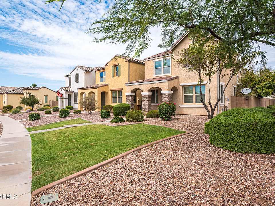 8978 W MYRTLE Avenue, Glendale, AZ 85305 | Zillow