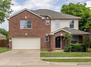 601 Amy Way, Euless, TX 76039