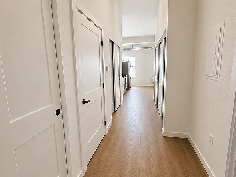The Gibson Apartment Homes — Photo 76