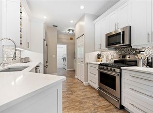 5585 W 1st Sq SW, Vero Beach, FL 32968