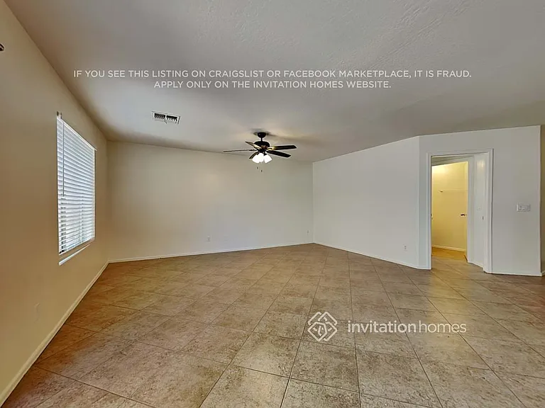 6805 N 130th Ave — Photo 4