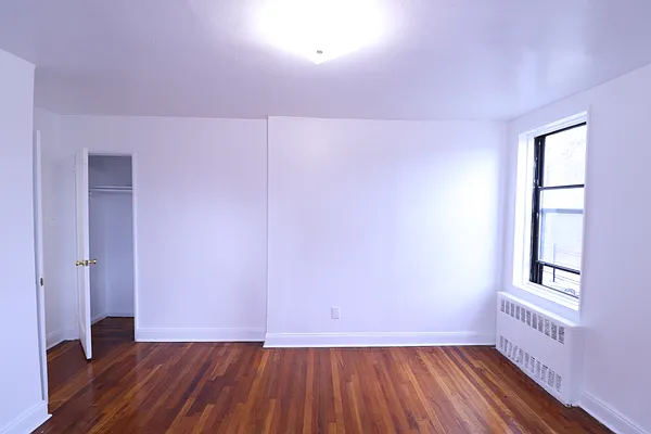 Rented by A&E Real Estate Management | media 7