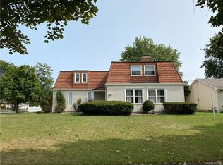 193 Ranch Trl, Williamsville, NY 14221
