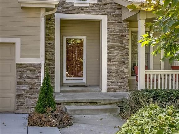 3rd image of 2619 Morrie Dr