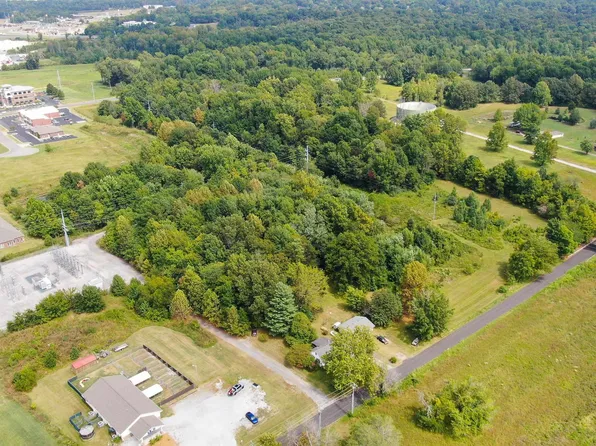 4231 Hansen Rd, Paducah, KY 42001