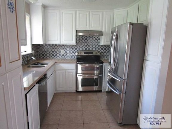 4th image of 110 Traxler Way