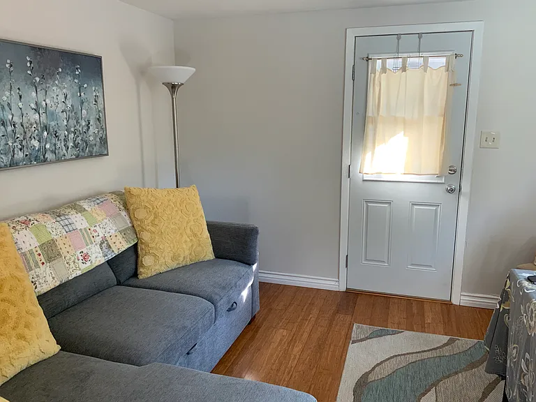 207 Rainbow Ln — Photo 5