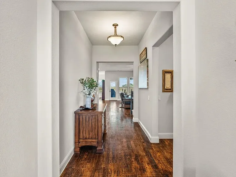 8701 County Road 502 — Photo 5