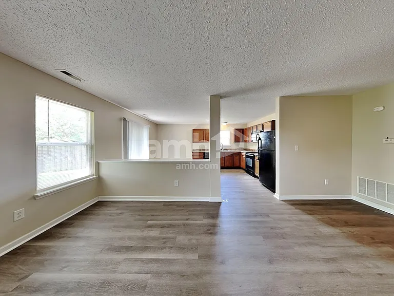 8039 Red Barn Ct — Photo 7