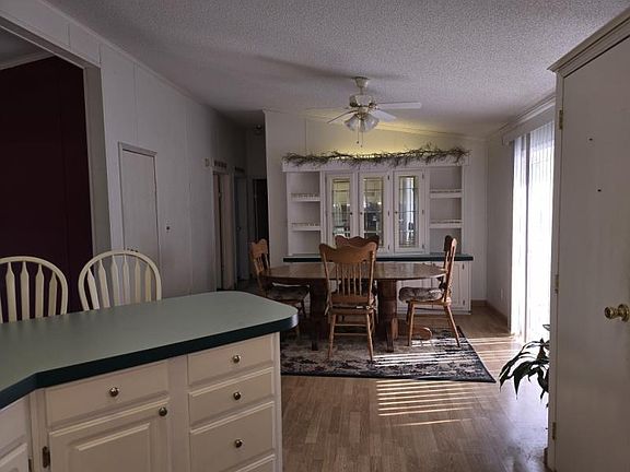 4th image of 10135 Sturgis Dr