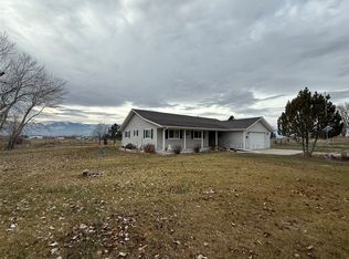 713 Saras Pl, Corvallis, MT 59828