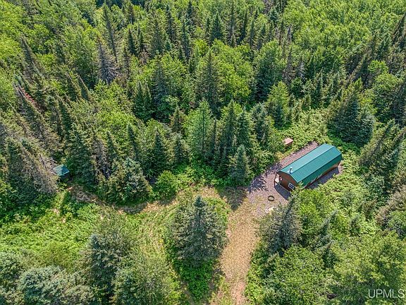 3rd image of 6881 Dunham Road Usfs Rd #6