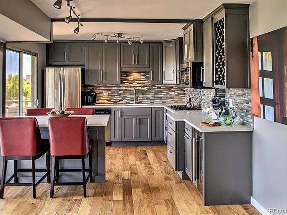 2nd image of 800 Washington Street #702