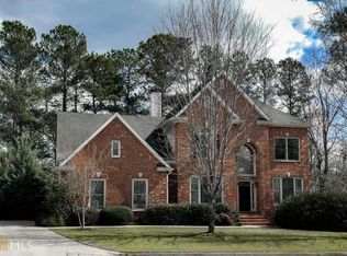 419 Lake Forest Dr, Newnan, GA 30265