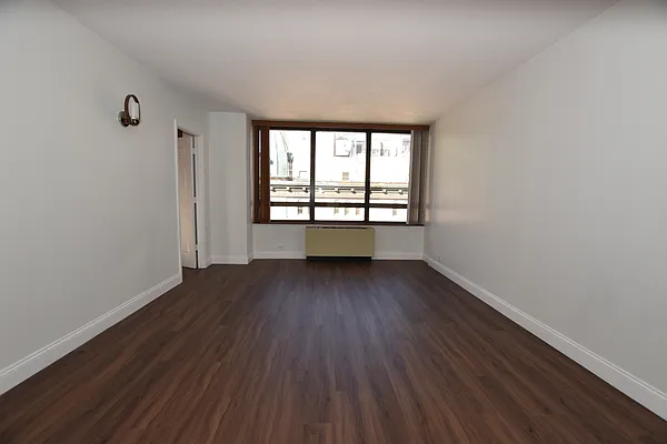 Rented by Luxury Habitat | media 25