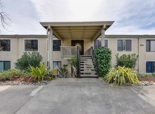 1816 Golden Rain Rd APT 9, Walnut Creek, CA 94595
