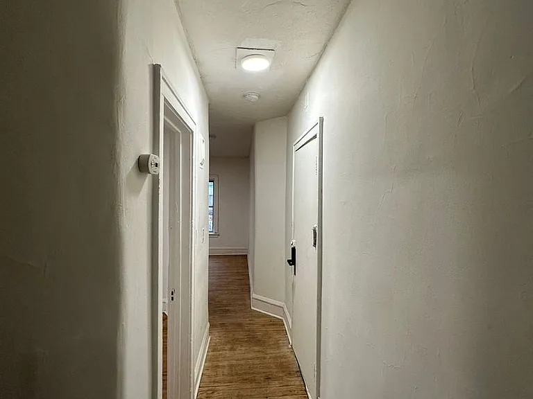 8302 Lake Ave — Photo 4