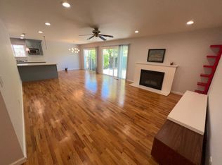 1598 Benton St, Sunnyvale, CA 94087