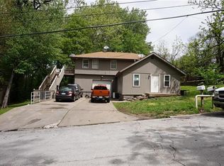 1820 Bunker Ave, Kansas City, KS 66102