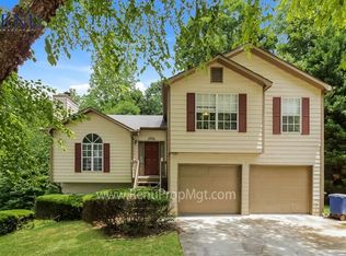 7380 Hunters Ridge Dr, Douglasville, GA 30134