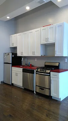 Rented by Signature Property Realty | media 1